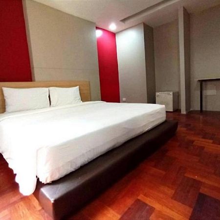 Go Inn Bts Surasak Silom Bkk โกอินน์ บีทีเอส สถานีสุรศักดิ์ Bangkok Ngoại thất bức ảnh